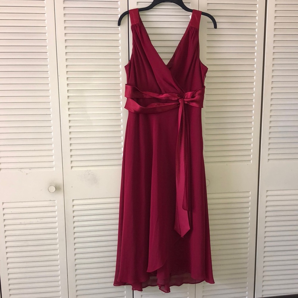 Jones Wear Red Maxi Dress